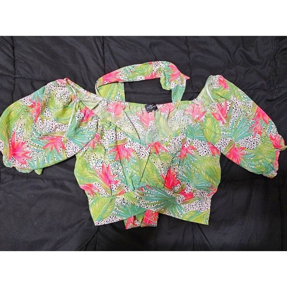 Milk & Honey Tropical Floral Off Shoulder Crop Top M